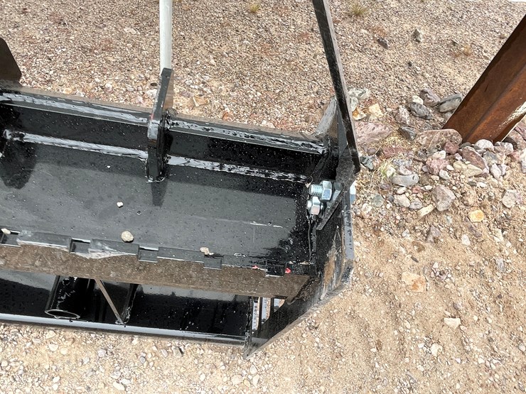 #4372-•-unused-2026-wolverine-pallet-fork-frame-attachment-image-5