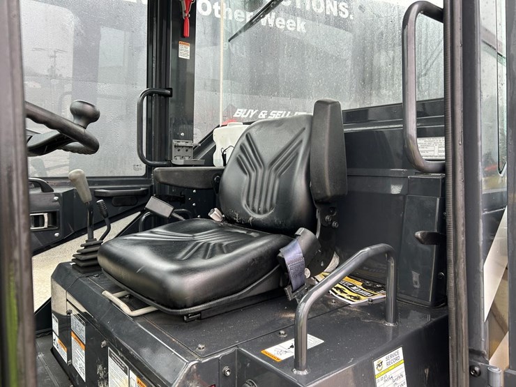 2016-yanmar-v4-7-image-16