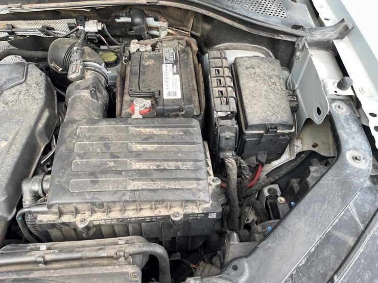 2019-volkswagen-tiguan-se-image-74