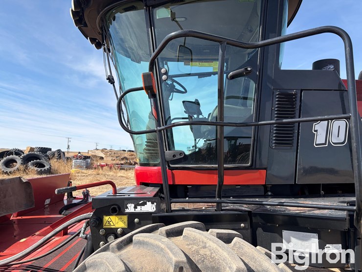 2014-case-ih-wd2303-image-13