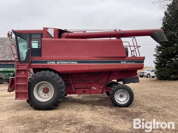 1991-case-ih-1640-image-8
