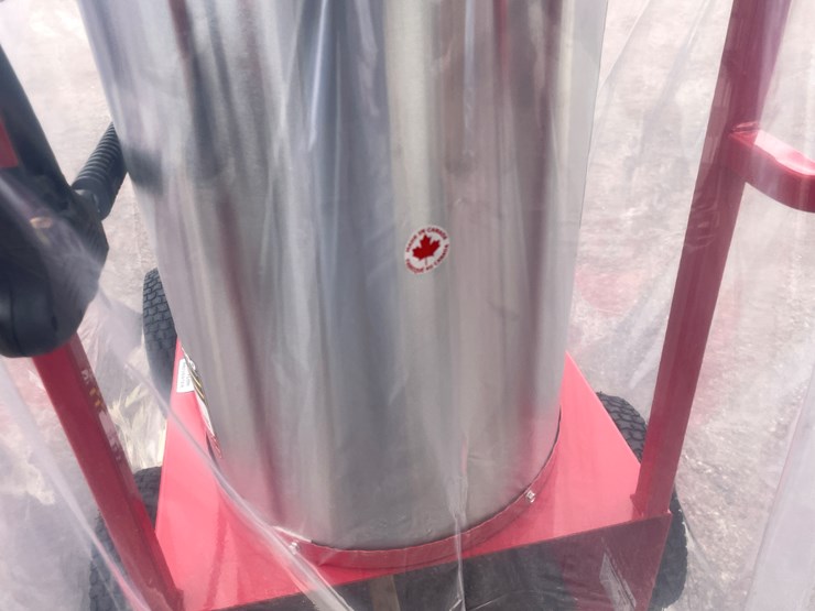 #4301-•-unused-hot-water-pressure-washer-image-15