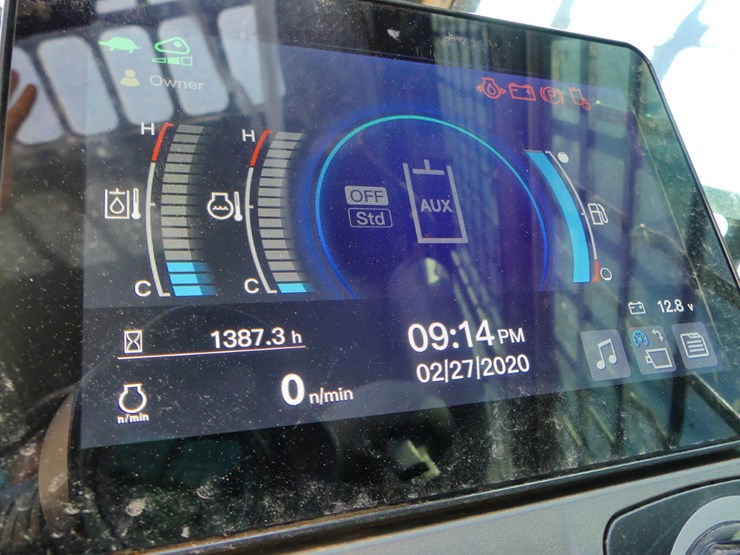 2024-kubota-svl75-3-image-17