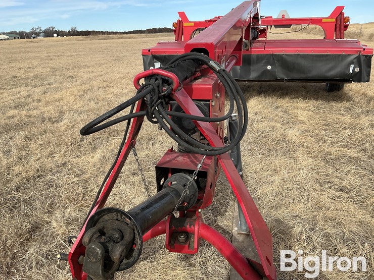 2014-hesston-1372-image-10