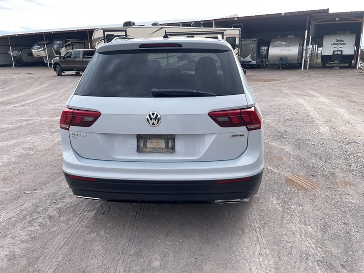2019-volkswagen-tiguan-se-image-7