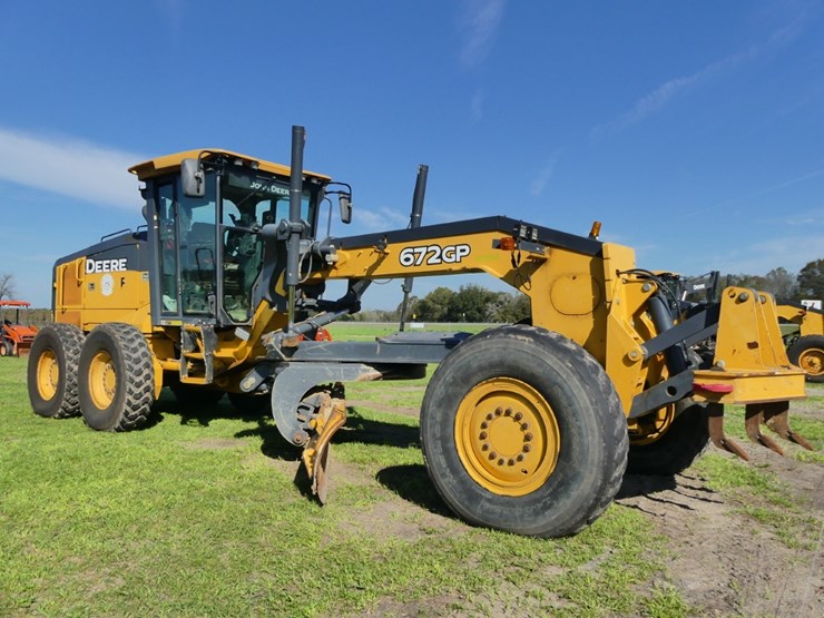 deere-672gp-image-1