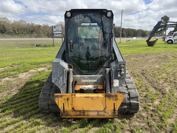 2022-deere-317g-image-7