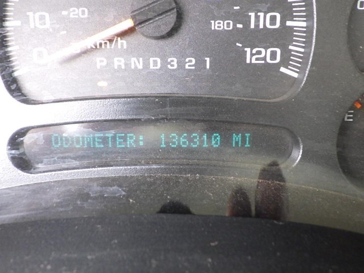 2006-chevrolet-silverado-2500hd-image-28