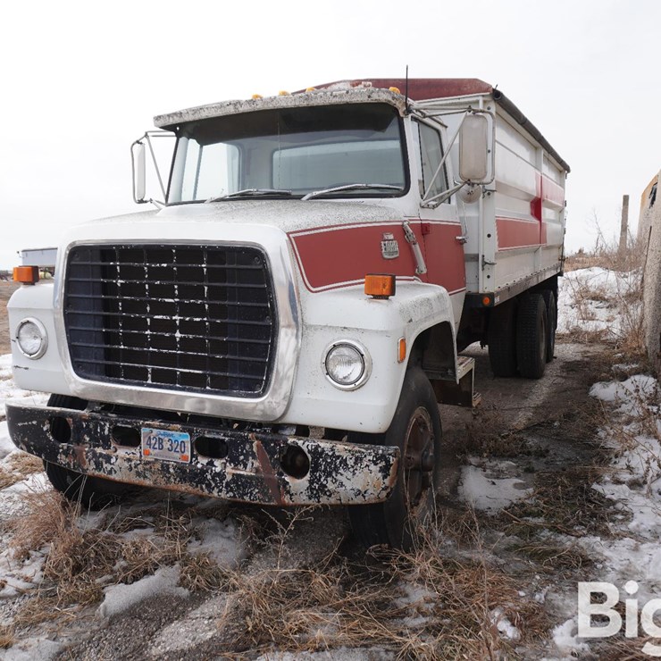 1982 FORD LN800