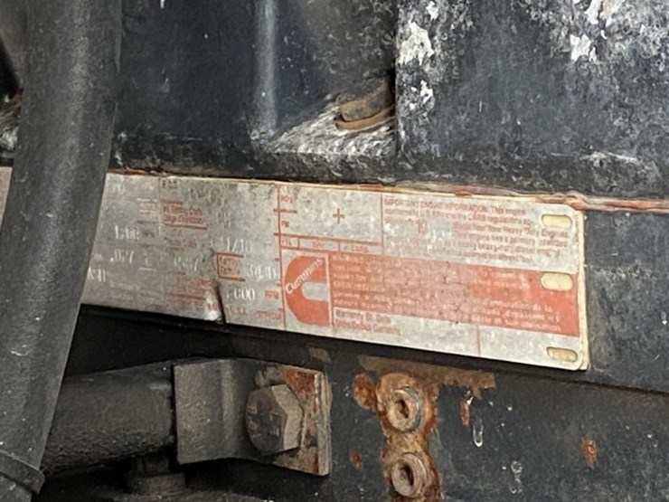 1993-vactor-2100-image-22