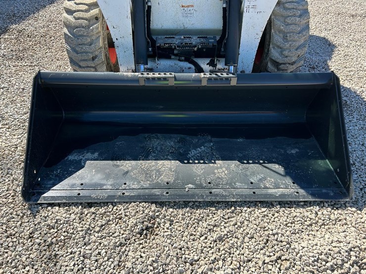 2019-bobcat-s850-image-9