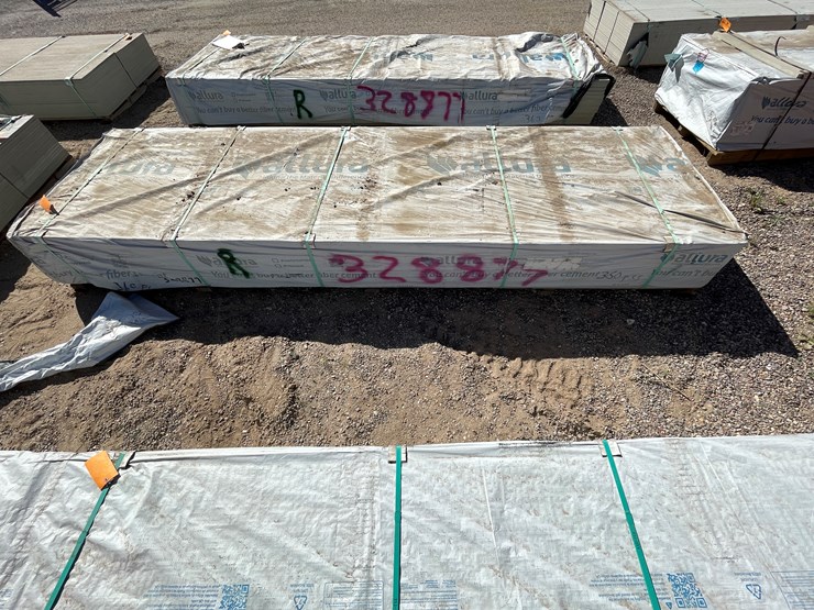 #4345-•-(appx.-360-pieces)-allura-5-¼"-primed-fiber-cement-traditional-cedar-siding-image-1