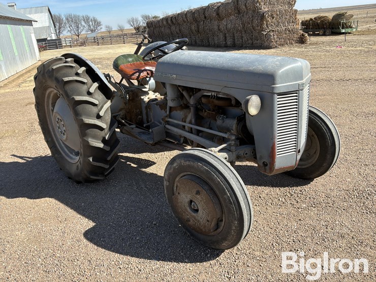 1954-ferguson-to30-image-3