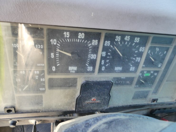 1996-international-4700-image-14