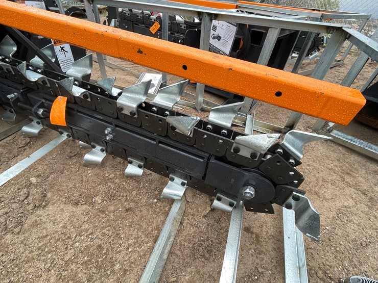 #4324-•-unused-2026-wolverine-skid-steer-trencher-attachment-image-3