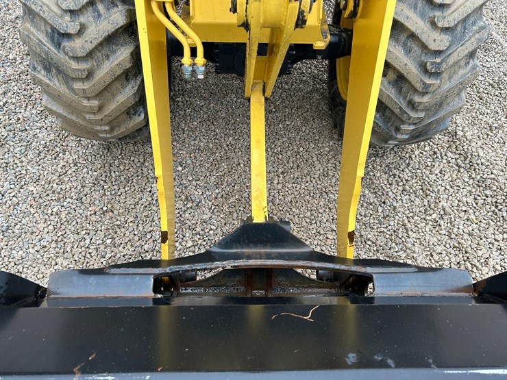 2016-yanmar-v4-7-image-10