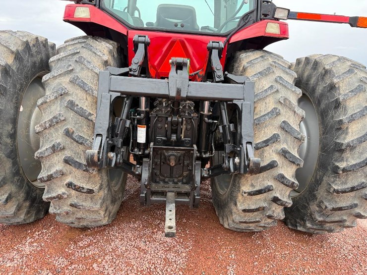 case-ih-mx240-image-43