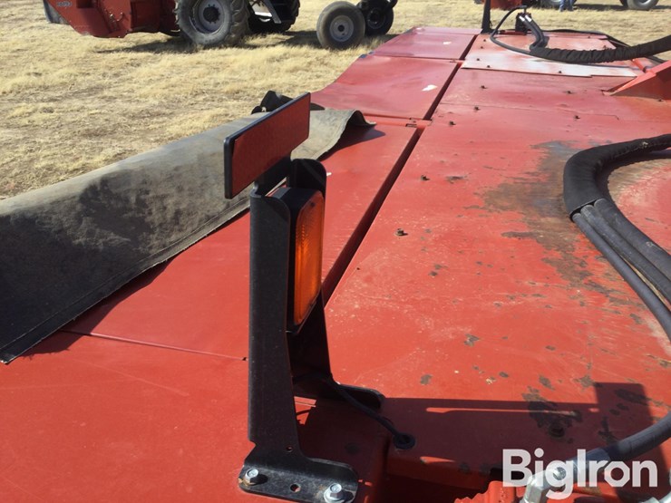 2014-case-ih-wd2303-image-17