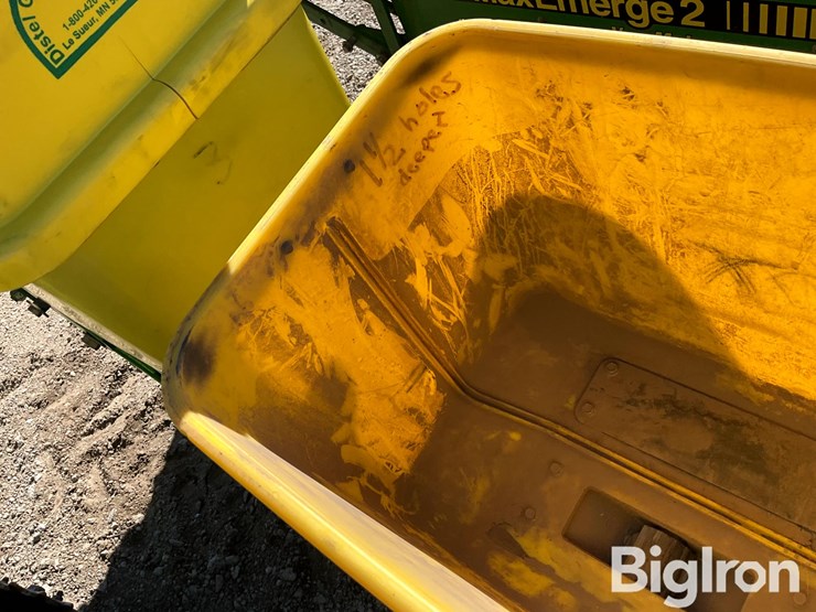 john-deere-7300-image-13