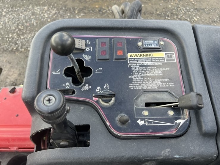 2013-toro-groundsmaster-3500-d-rotary-mower-image-14