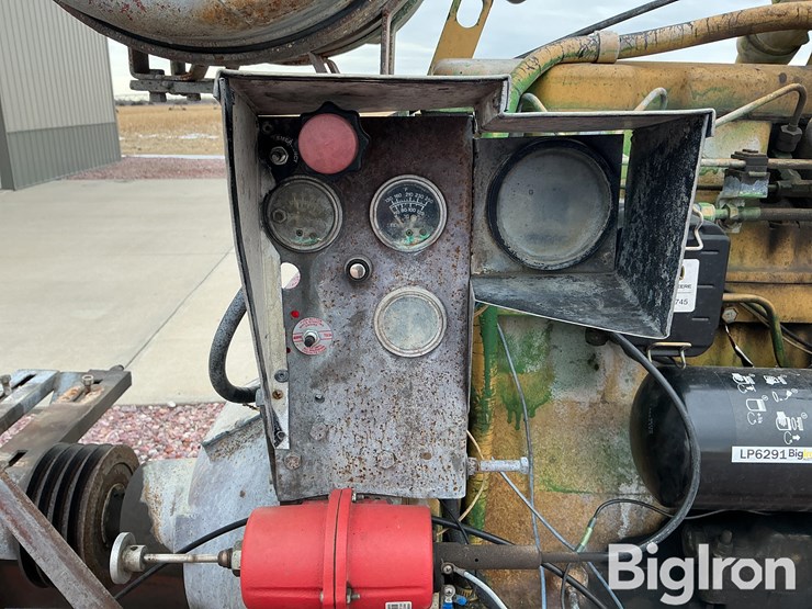 john-deere-7-image-12