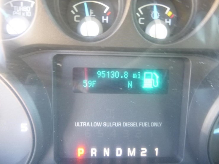 2013-ford-f550-image-27