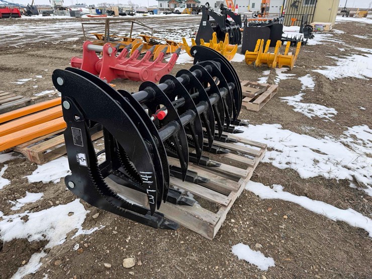 curved-log-grabber-image-1