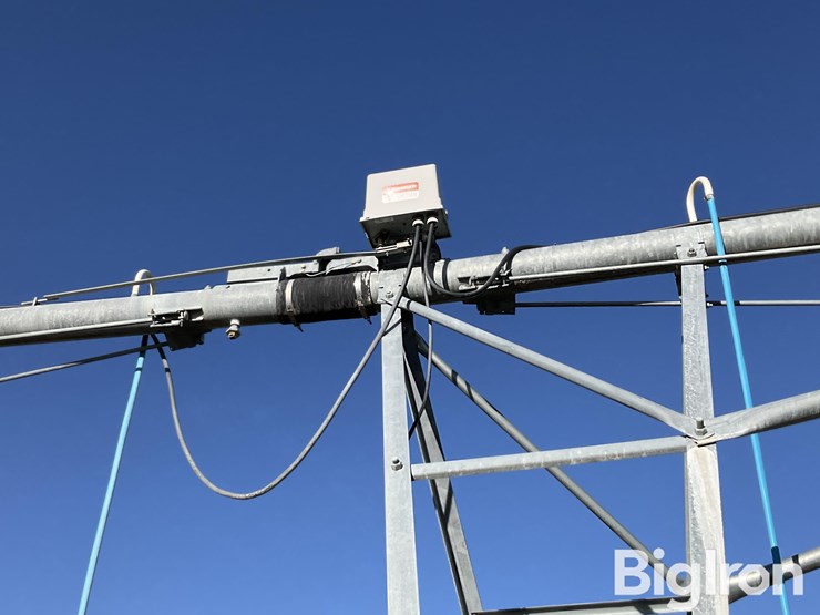 valley-7-tower-pivot-w/corner-arm-image-16