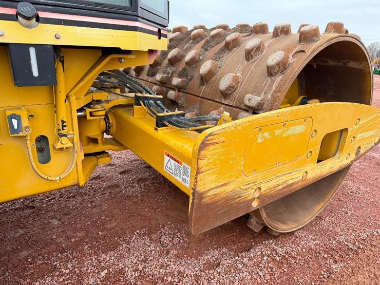 caterpillar-cs-563e-image-41