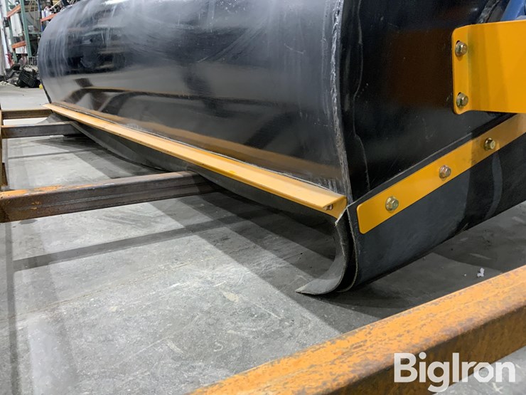 2025-massey-ferguson-730-image-15