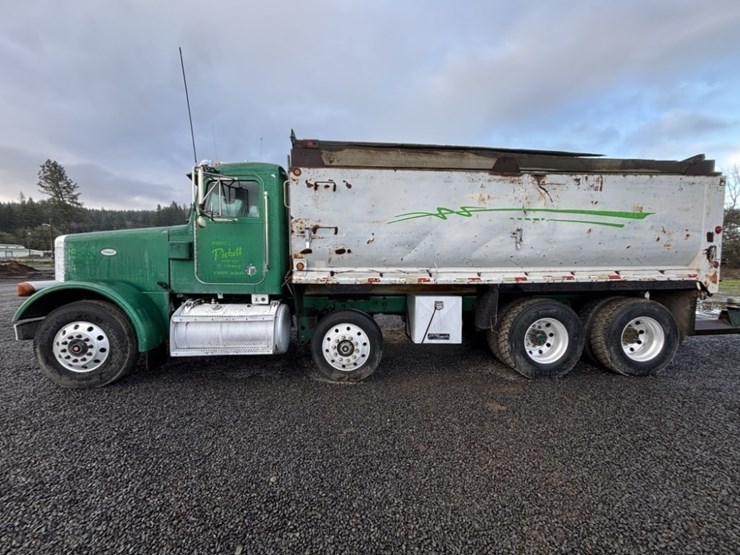 1994-peterbilt-378-image-2