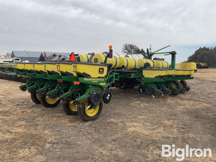 john-deere-1770-image-6