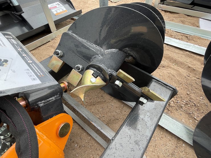 #4356-•-unused-2026-wolverine-skid-steer-auger-drive-and-bit-attachment-image-9