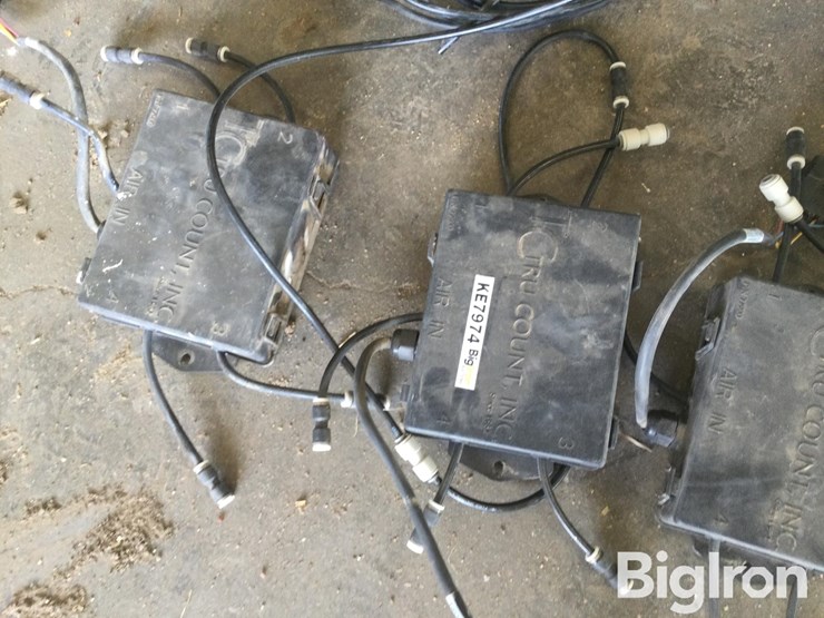 case-ih-1230-image-11