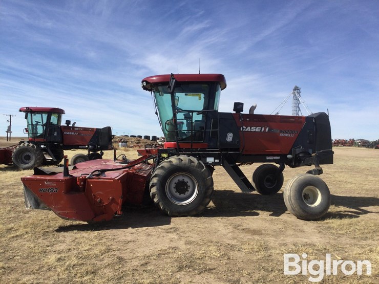 2014-case-ih-wd2303-image-8