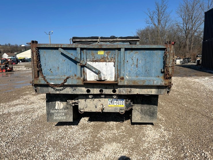 1994-ford-f550-image-3