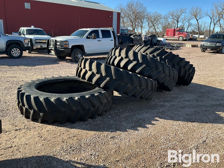 john-deere-8320-image-7