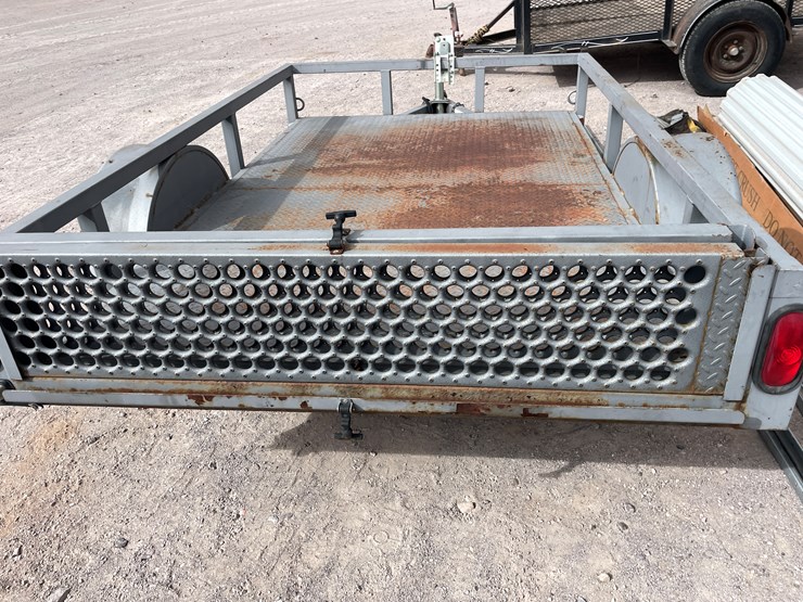 #4330-•-2005-silver-trailer-(title-in-delay)-image-7