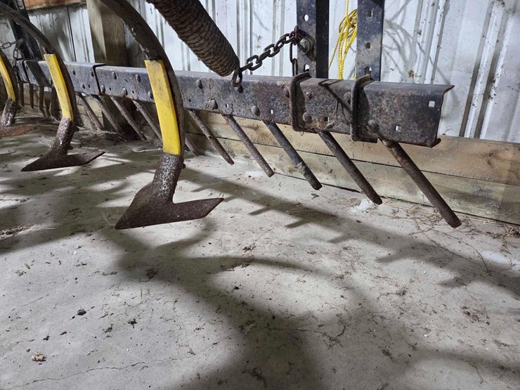 18'-deutz-allis-1250-field-cultivator-w/-remlinger-single-bar-diagonal-spike-harrow-image-30