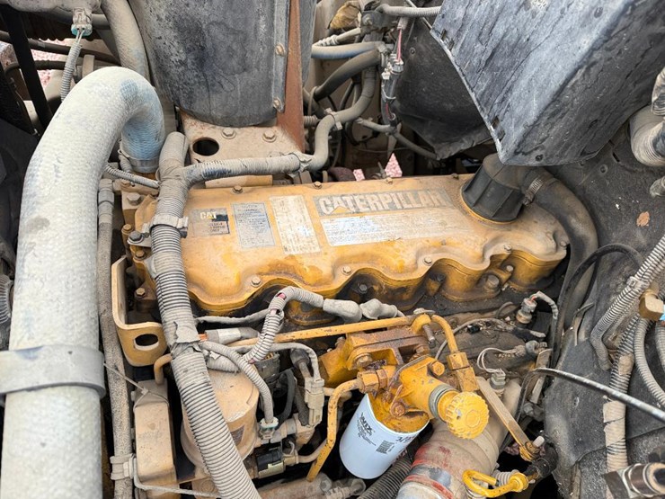 caterpillar-3126-image-59