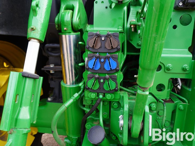 2021-john-deere-6155r-image-19