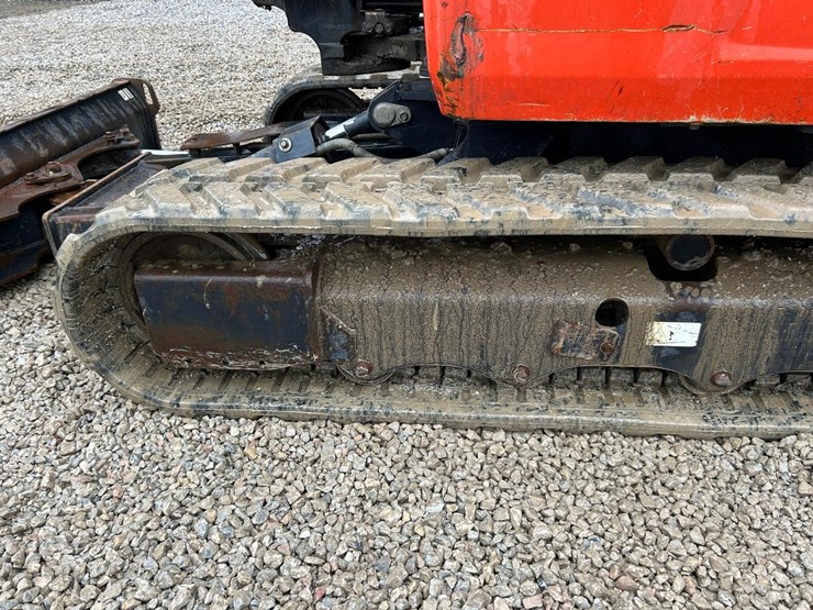 2018-kubota-kx033-4-image-15