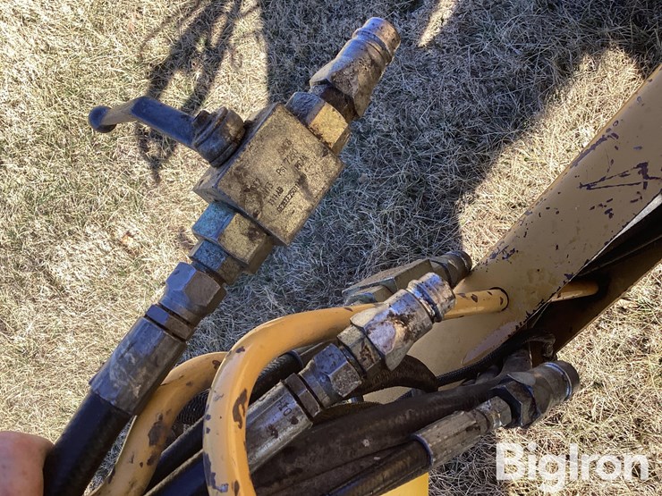 2006-vermeer-604m-image-13