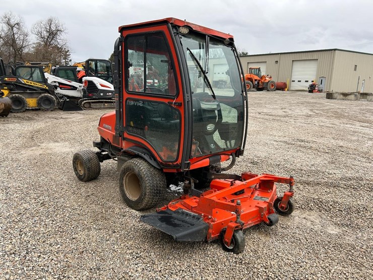kubota-f2690-image-6