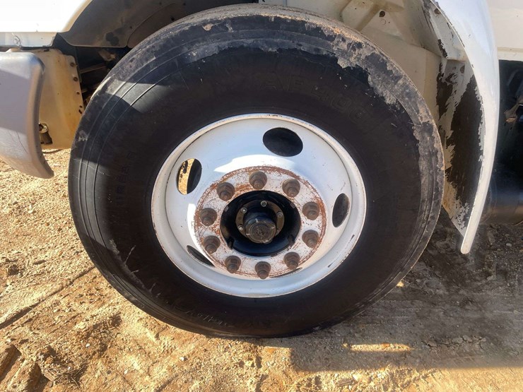 2013-international-durastar-4300-image-21