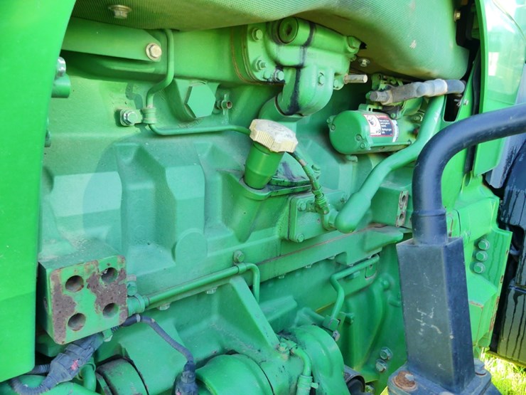 john-deere-8345r-image-13