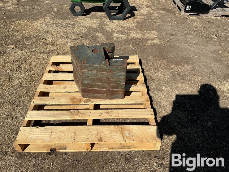 hesston-85lb-tractor-suitcase-weights-image-6