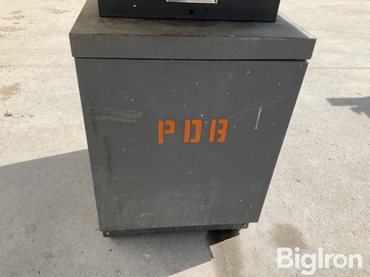 black-&-decker-radial-arm-saw-image-19