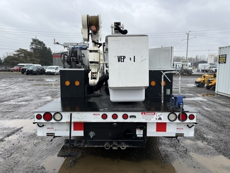 2012-ford-f550-image-5