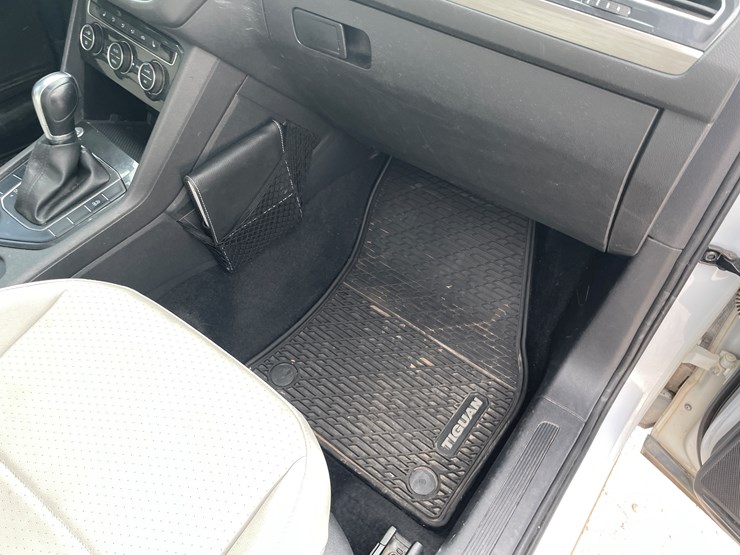 2019-volkswagen-tiguan-se-image-22